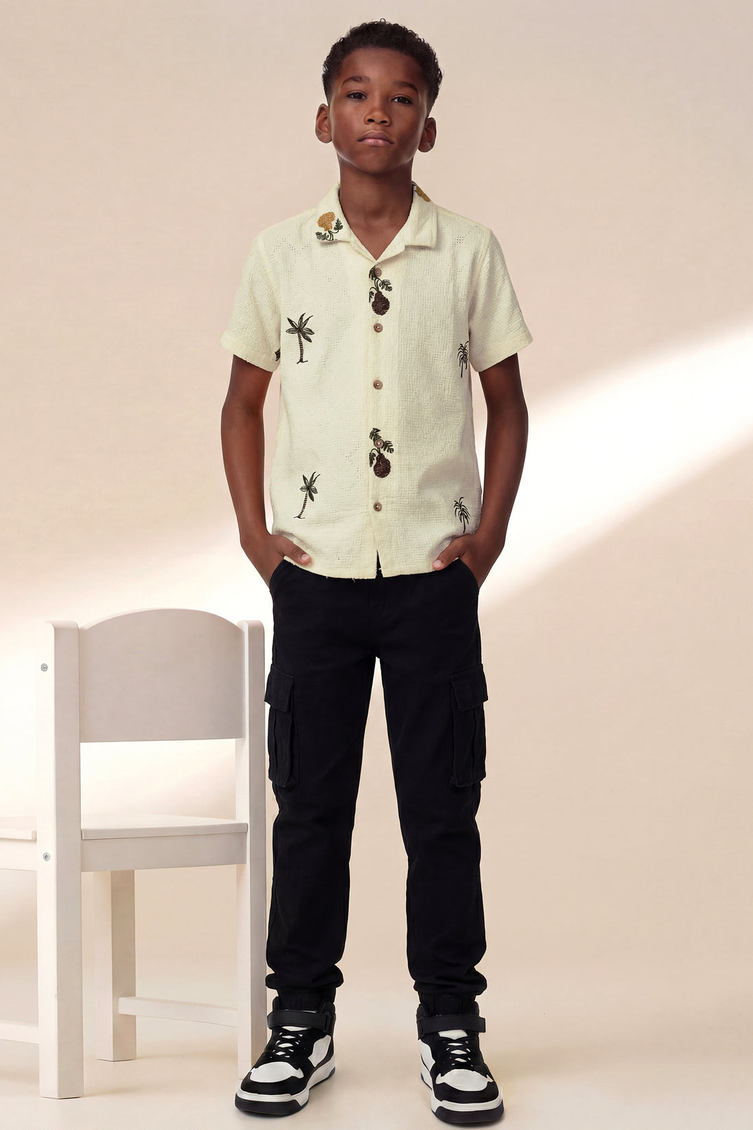 Boys’ Tropical Embroidery Short Sleeve Textured Button-Down Shirt