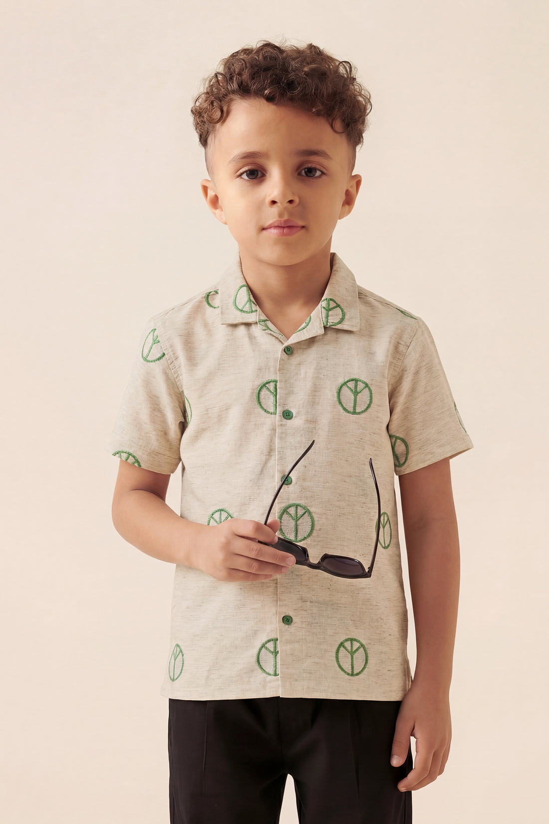 Boys' "Peace & Love" Textured Short Sleeve Shirt – Oatmeal & Sage